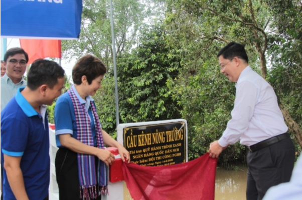 XÂY CẦU TẠI TIỀN GIANG