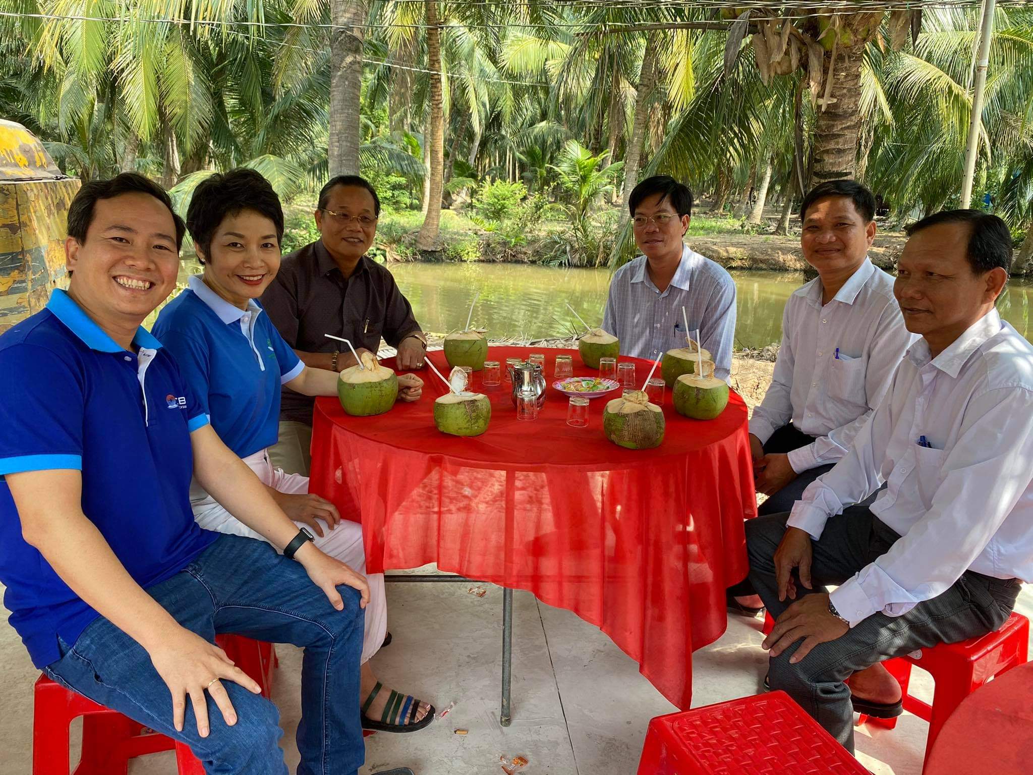 Xây cầu dân sinh tại Bến Tre