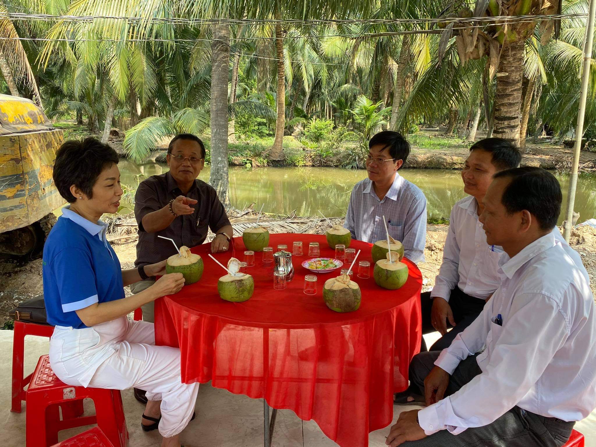 Xây cầu dân sinh tại Bến Tre